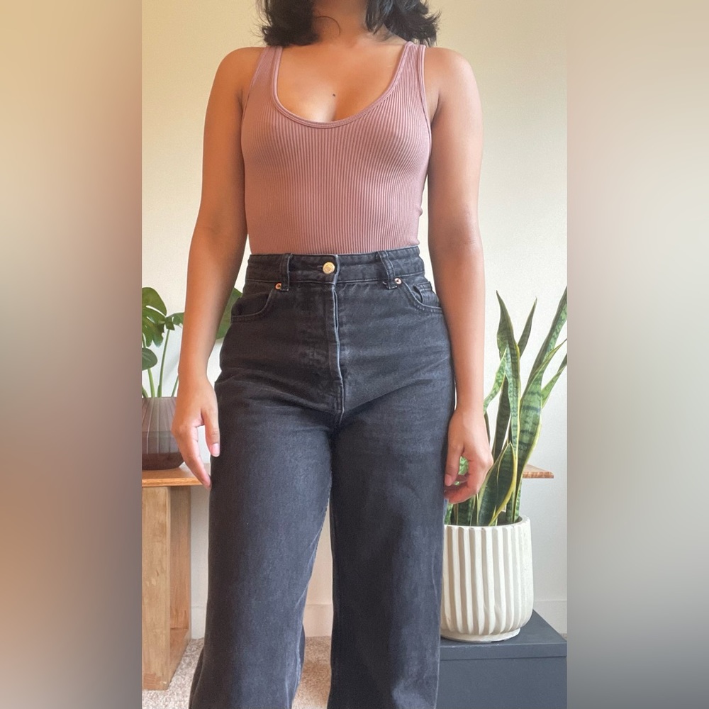 Mauve bodysuit. Model 5’0”- 110lbs for reference